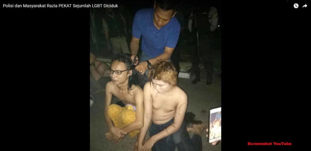12 Transgender durch Sharia-Polizei in Aceh misshandelt / Screenshot YouTube